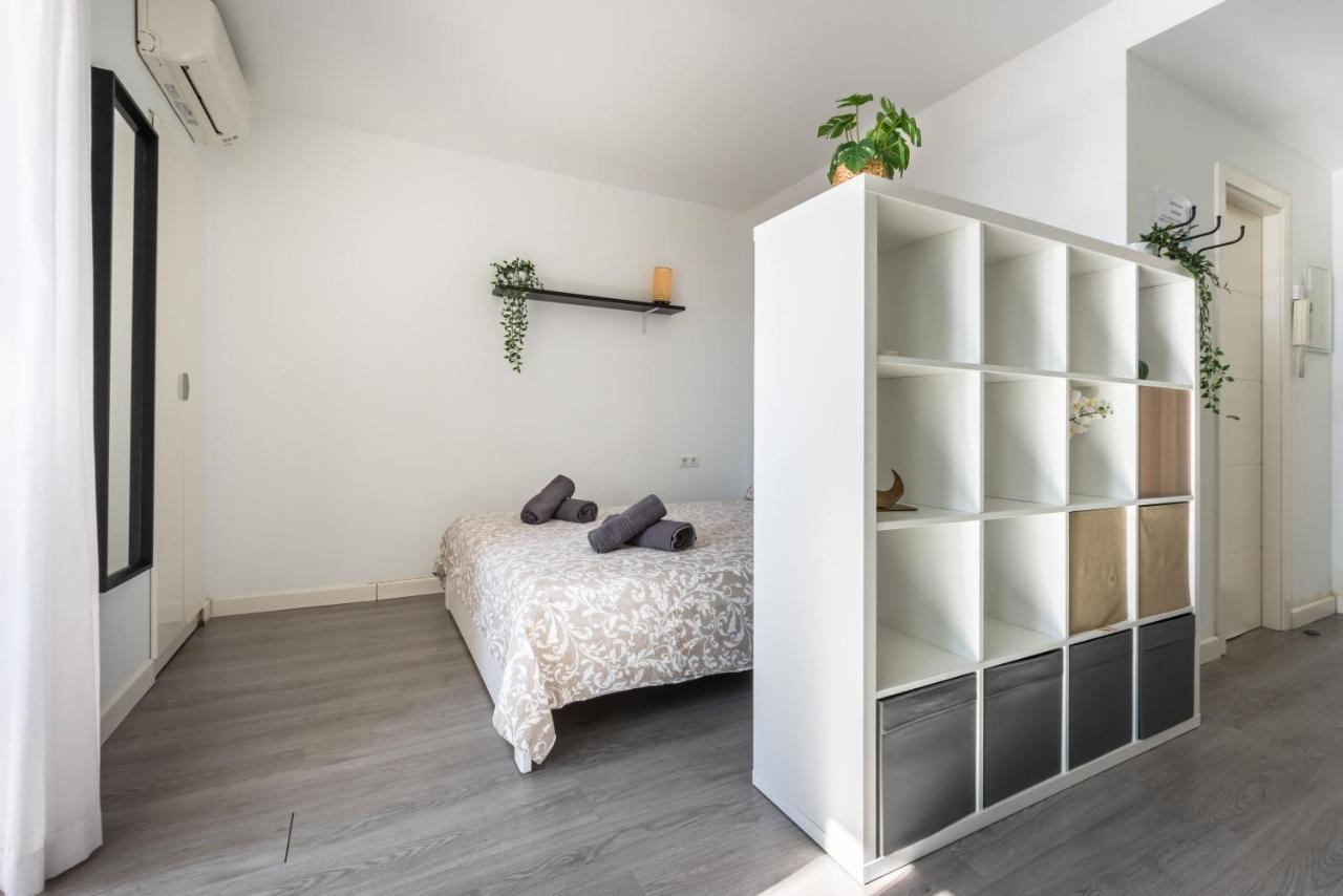 Estudio Marbelsun Lll Marbella Luaran gambar
